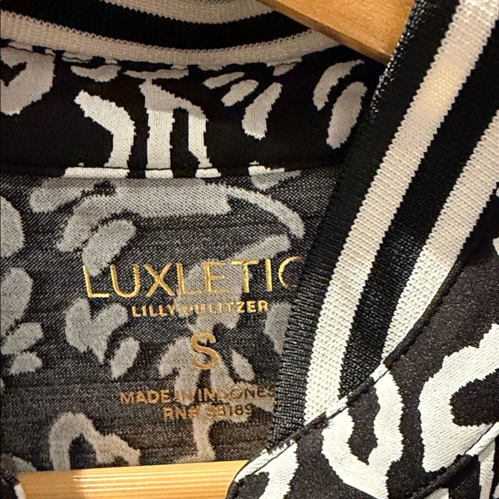 Lilly Pulitzer Black & White Floral Mini Love Dress - Picture 2 of 2